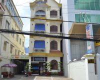 Khách sạn Tín Khoa